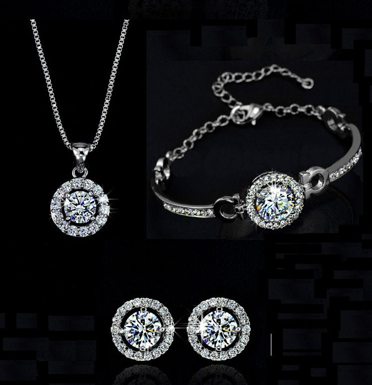 Floral Elegance Jewelry Set – Earrings & Necklace Combo for Women
